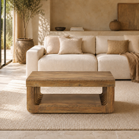 Table basse bois Kellwood salon méditerranéen