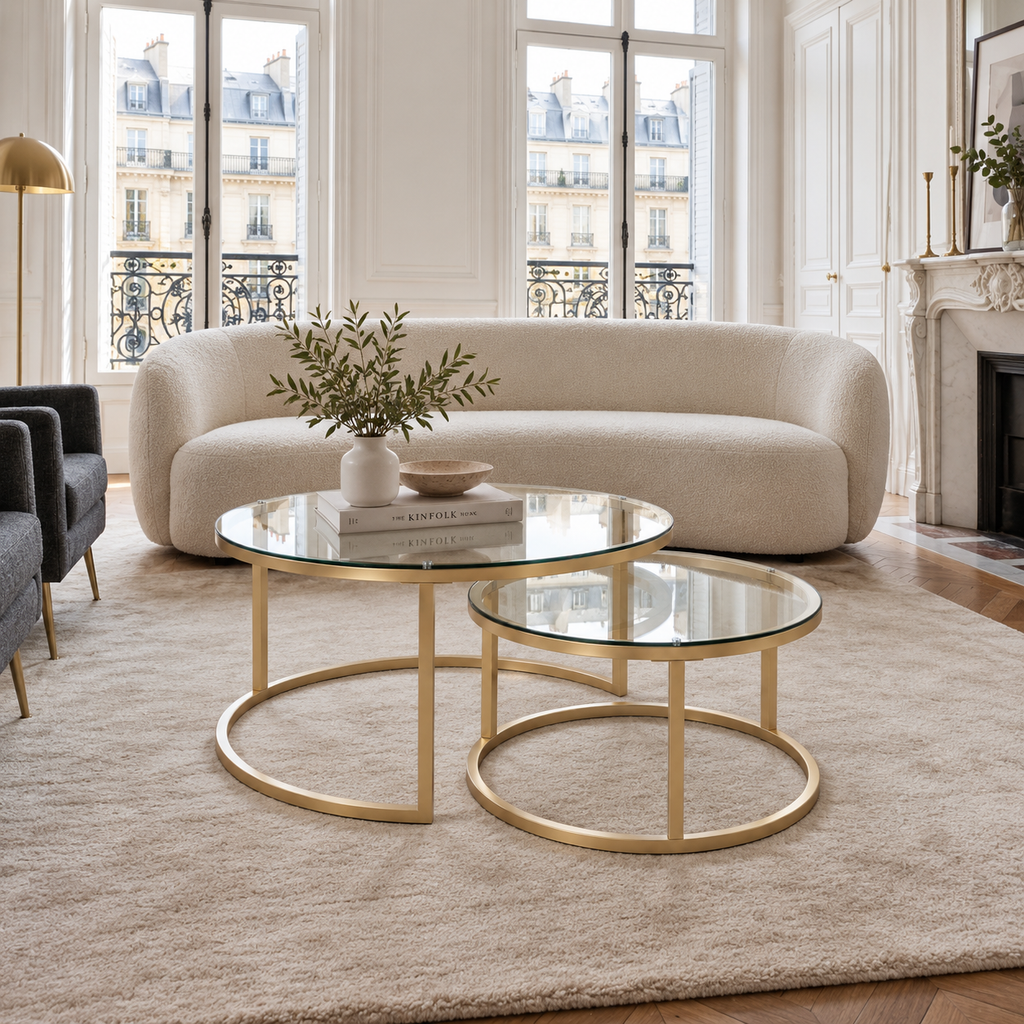 Table basse gigogne Vaya dans un salon parisien
